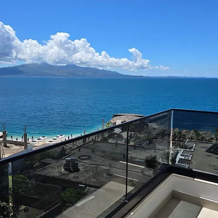 Azure Bay Gasthuis